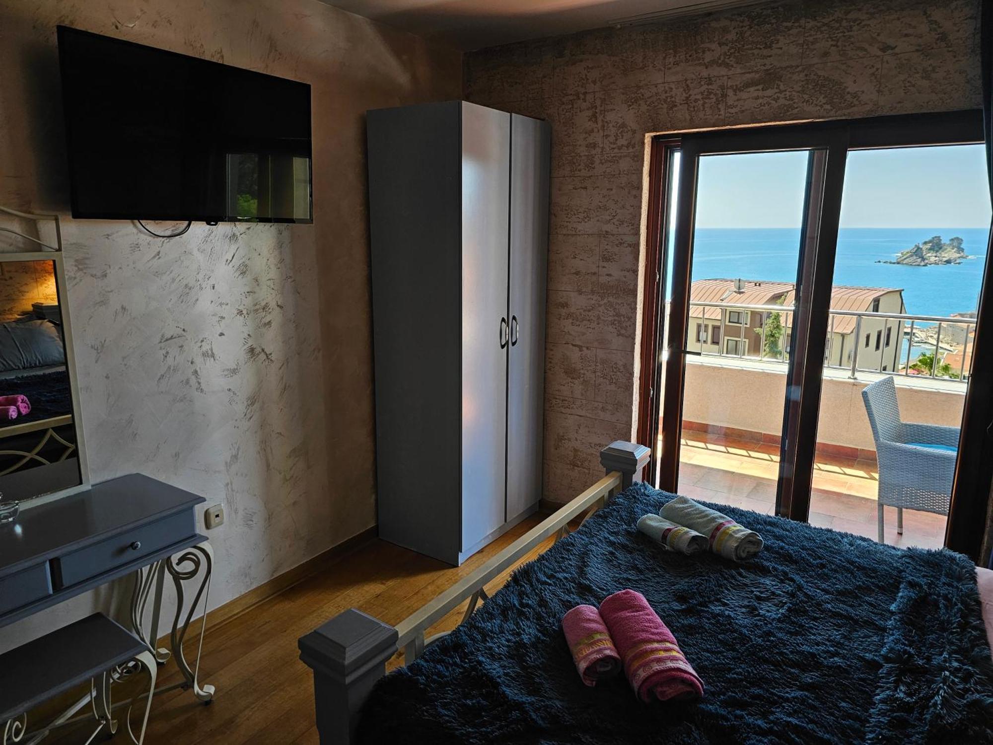 Medin Apartments Bluvista Petrovac Εξωτερικό φωτογραφία